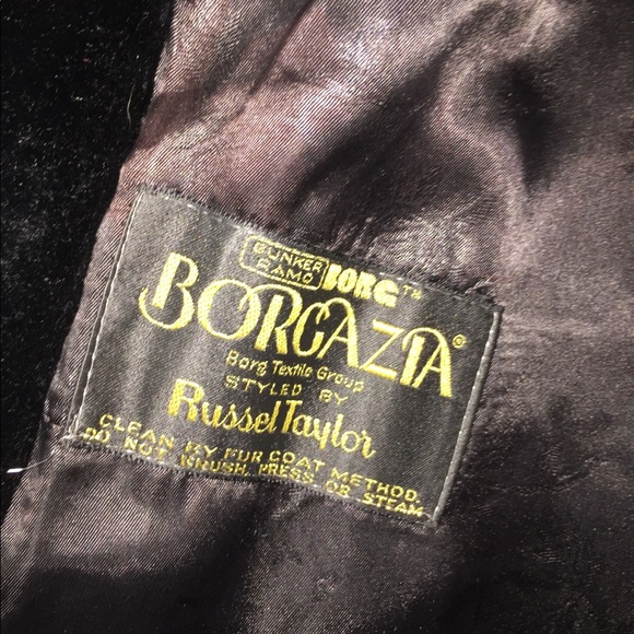 Vintage Perfect Fur Coat - Picture 5 of 16